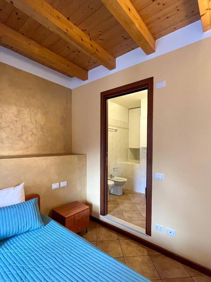 Casa Vacanze Al Lago P2 Monasterolo del Castello Экстерьер фото